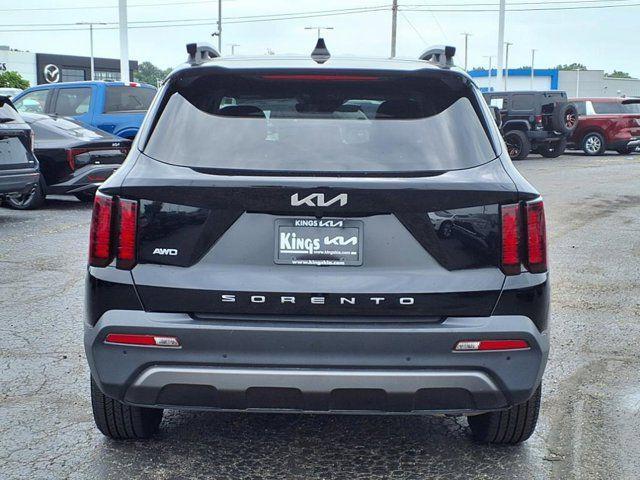 Photo of 2022 Ebony Black Kia Sorento