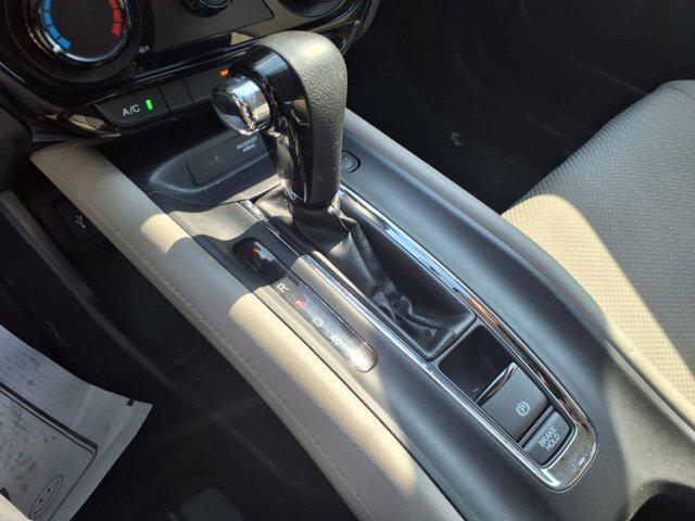 Photo of 2017 Lunar Silver Metallic Honda HR-V