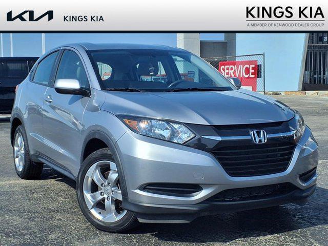 Photo of 2017 Lunar Silver Metallic Honda HR-V