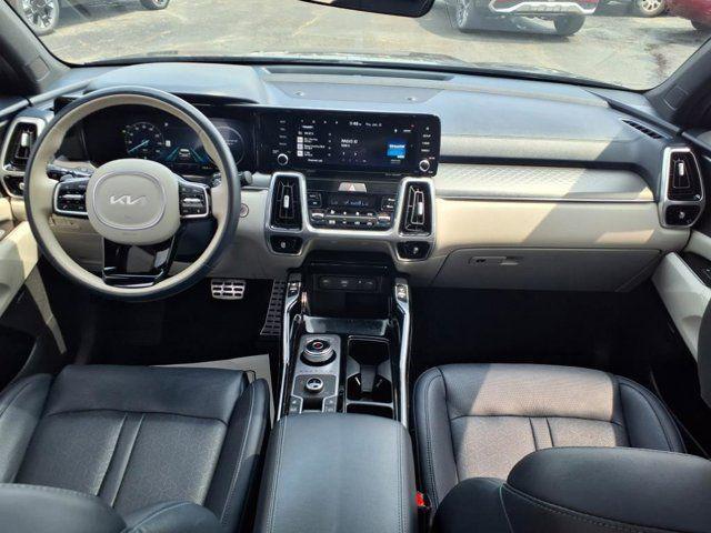 Photo of 2023 Platinum Graphite Kia Sorento Plug-In Hybrid