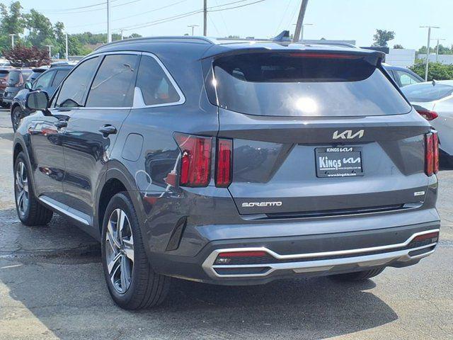 Photo of 2023 Platinum Graphite Kia Sorento Plug-In Hybrid