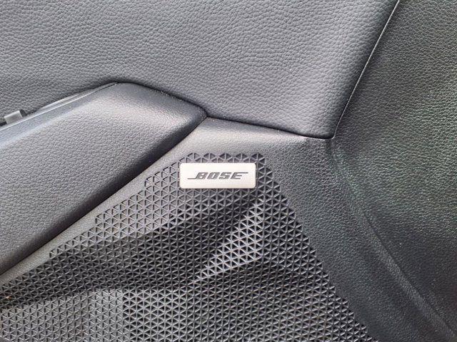 Photo of 2023 Starbright Yellow/Black Roof Kia Seltos