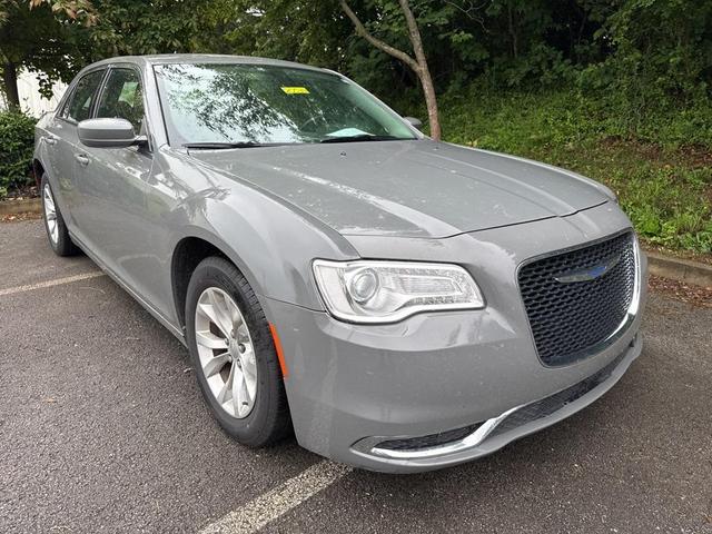 2018 Chrysler 300