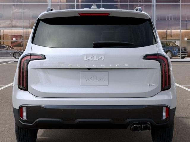 Photo of 2024 Glacial White Pearl Kia Telluride