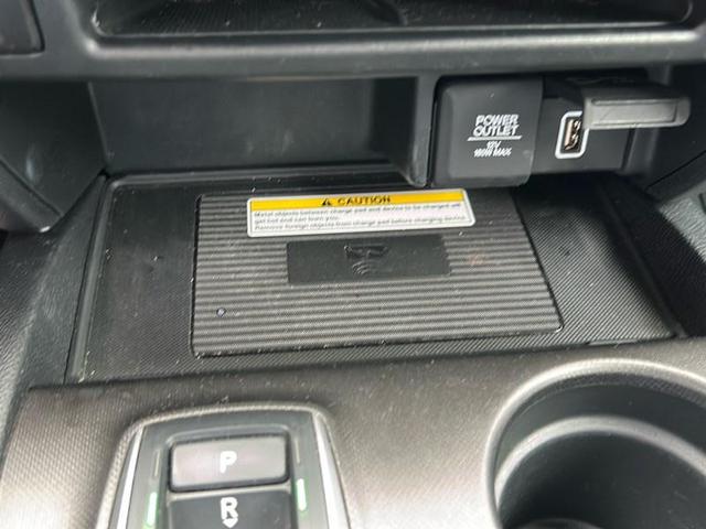 Photo of 2022 Sonic Gray Pearl Honda Pilot