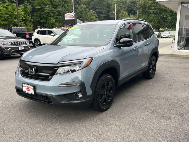 Photo of 2022 Sonic Gray Pearl Honda Pilot