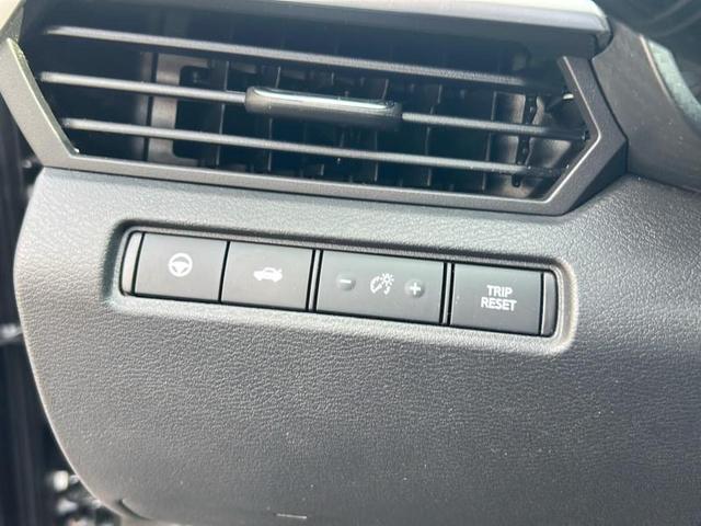 Photo of 2022 Super Black Nissan Altima