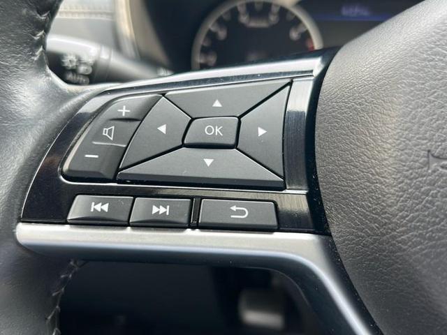 Photo of 2022 Super Black Nissan Altima