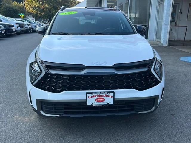 Photo of 2023 Glacial White Pearl Kia Sportage