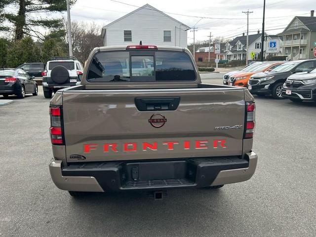 Photo of 2022 TAN Nissan Frontier