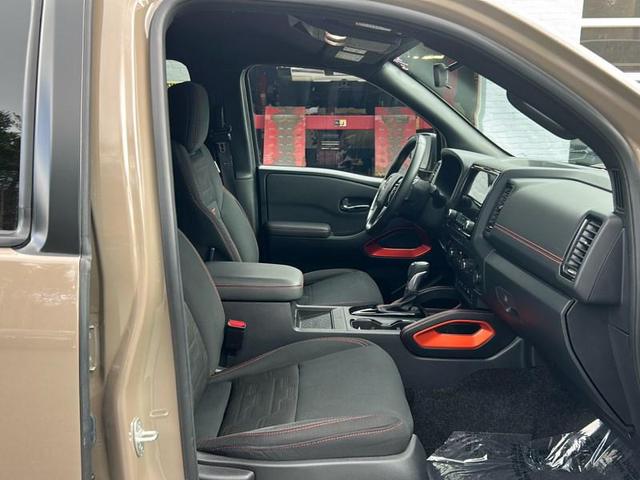 Photo of 2022 TAN Nissan Frontier