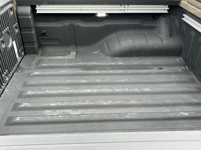 Photo of 2022 TAN Nissan Frontier
