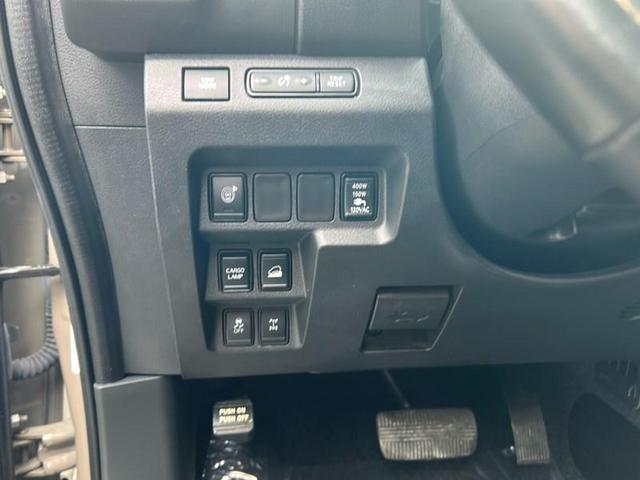 Photo of 2022 TAN Nissan Frontier