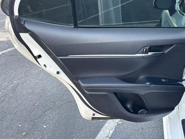Photo of 2020 Super White Toyota Camry