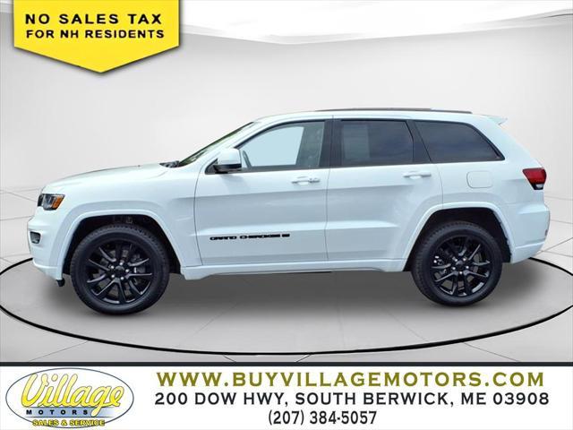 Photo of 2022 Bright White Clearcoat Jeep Grand Cherokee