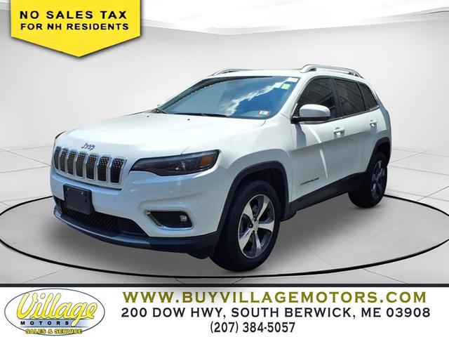 Photo of 2019 Bright White Clearcoat Jeep Cherokee