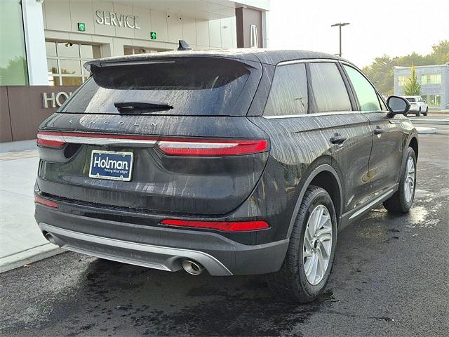 Photo of 2025 Infinite Black Metallic Clearcoat Lincoln Corsair
