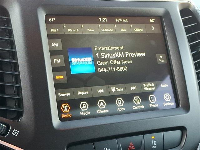 Photo of 2021 Hydro Blue Pearlcoat Jeep Cherokee