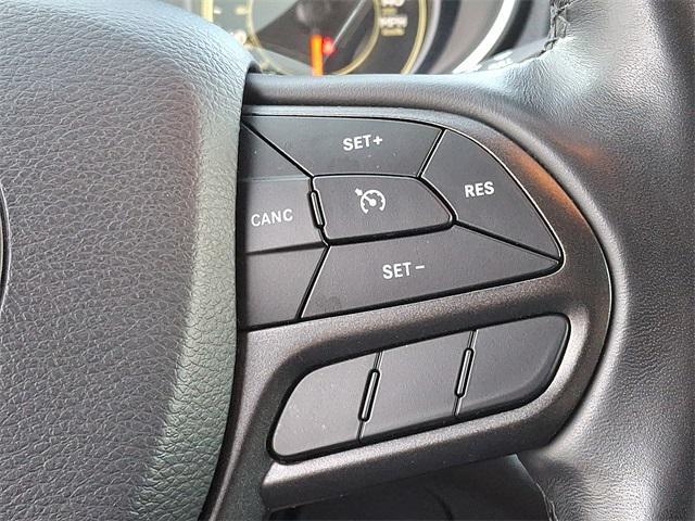 Photo of 2021 Hydro Blue Pearlcoat Jeep Cherokee