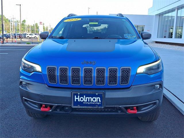 Photo of 2021 Hydro Blue Pearlcoat Jeep Cherokee