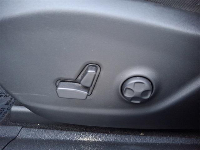 Photo of 2021 Hydro Blue Pearlcoat Jeep Cherokee