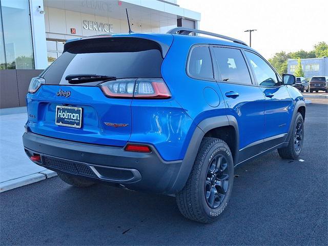 Photo of 2021 Hydro Blue Pearlcoat Jeep Cherokee