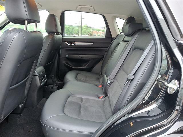 Photo of 2022 Jet Black Mica Mazda CX-5