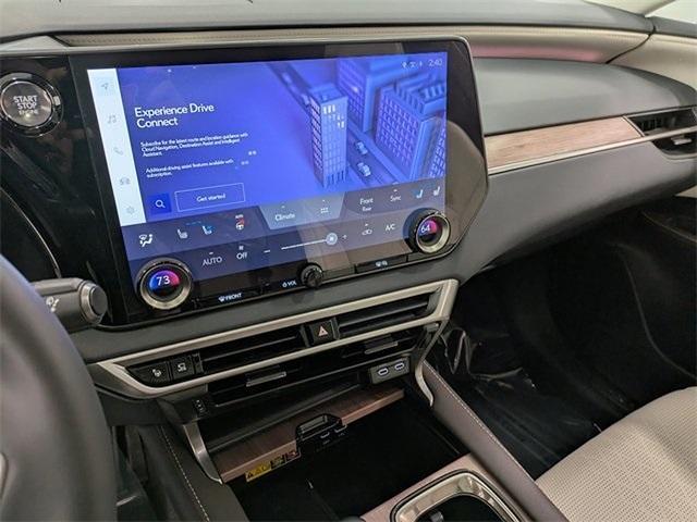 Photo of 2024 Eminent White Pearl Lexus RX 350