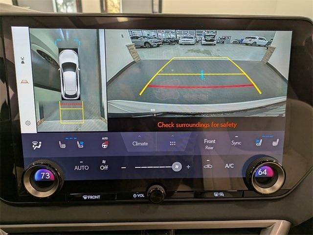 Photo of 2024 Eminent White Pearl Lexus RX 350