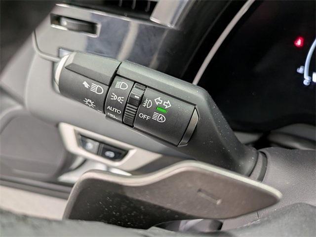 Photo of 2024 Eminent White Pearl Lexus RX 350