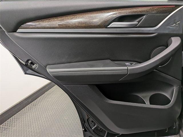 Photo of 2023 Jet Black BMW X3