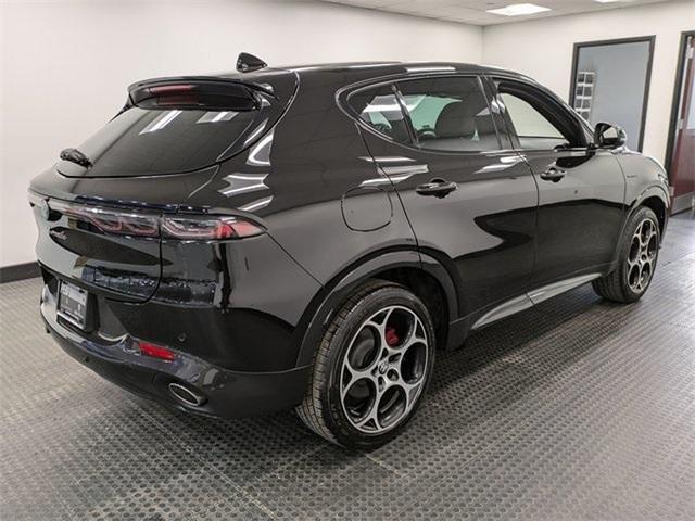 Photo of 2024 Alfa Black Alfa Romeo Tonale