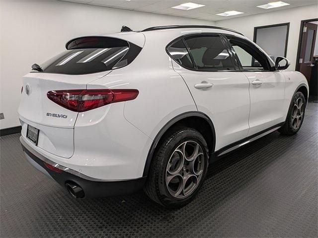 Photo of 2023 Alfa White Alfa Romeo Stelvio