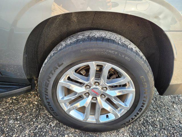 Photo of 2022 Satin Steel Metallic GMC Yukon XL
