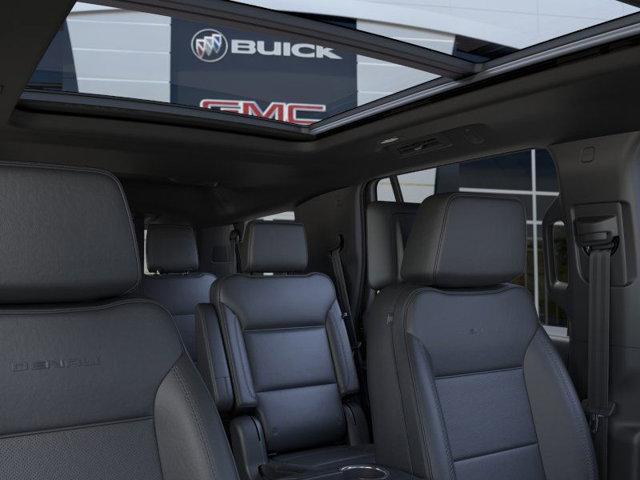 Photo of 2025 White Frost Tricoat GMC Yukon