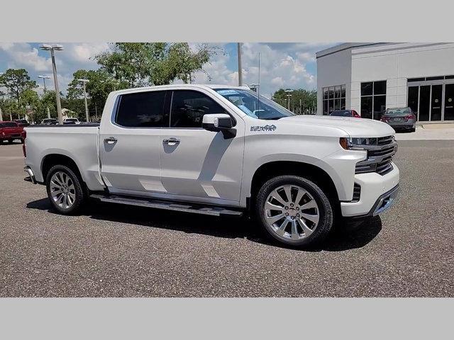 Photo of 2022 Iridescent Pearl Tricoat Chevrolet Silverado 1500