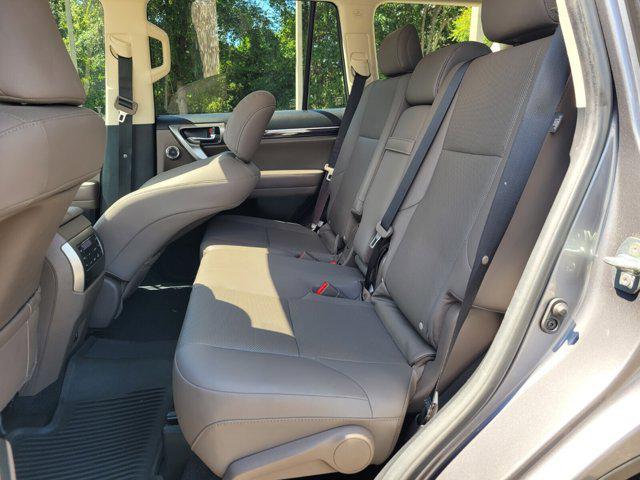 Photo of 2023 Nebula Gray Pearl Lexus GX 460