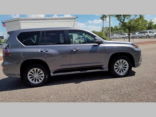 Photo of 2023 Nebula Gray Pearl Lexus GX 460