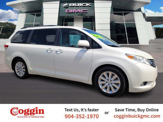 2012 Toyota Sienna