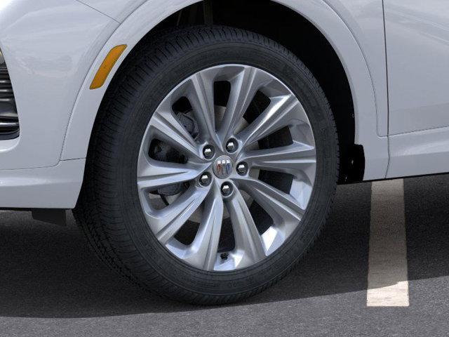 Photo of 2025 White Frost Tricoat Buick Envista