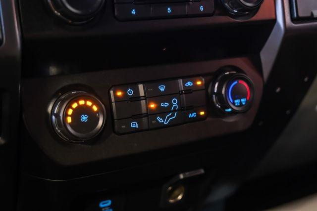 Photo of 2022 Oxford White Ford F-350
