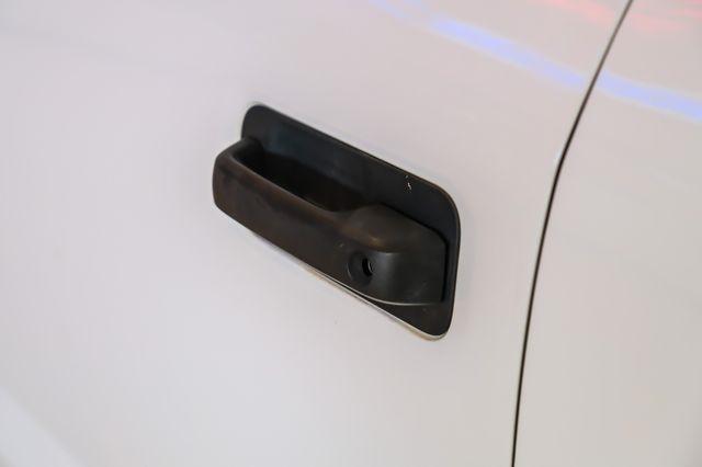 Photo of 2022 Oxford White Ford F-350