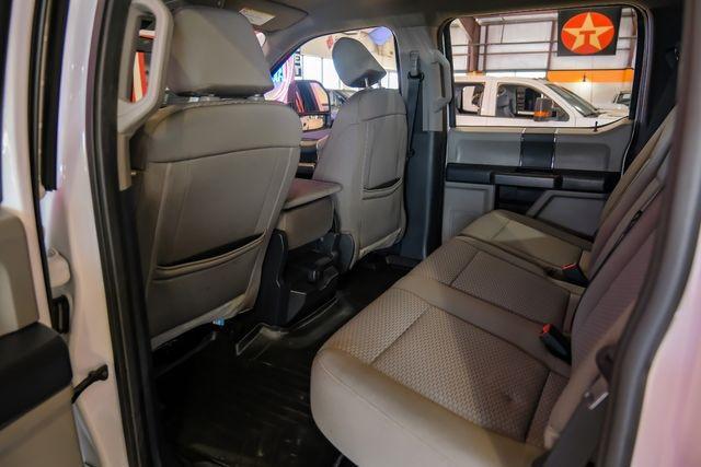 Photo of 2022 Oxford White Ford F-350