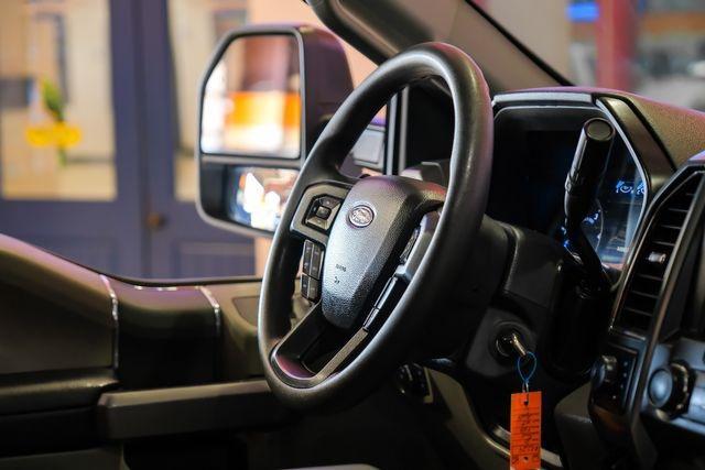 Photo of 2022 Oxford White Ford F-350
