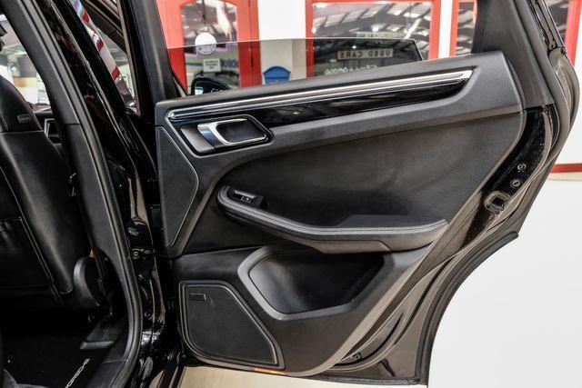 Photo of 2024 Black Porsche Macan