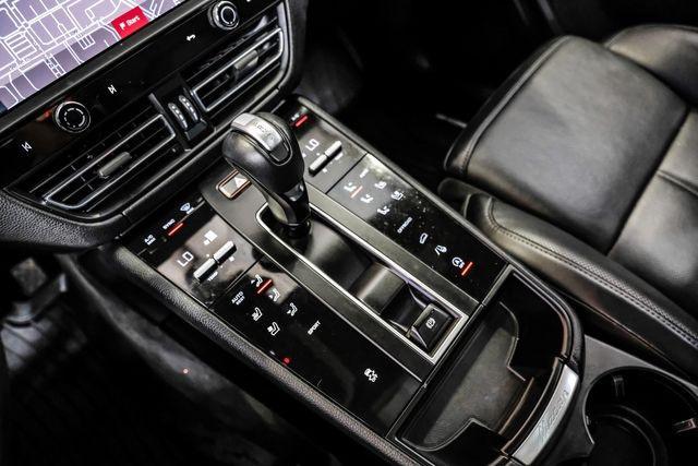 Photo of 2024 Black Porsche Macan