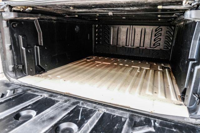 Photo of 2011 White Diamond Tricoat Cadillac Escalade EXT