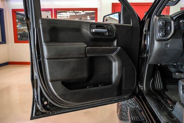 Photo of 2021 Onyx Black GMC Sierra 1500