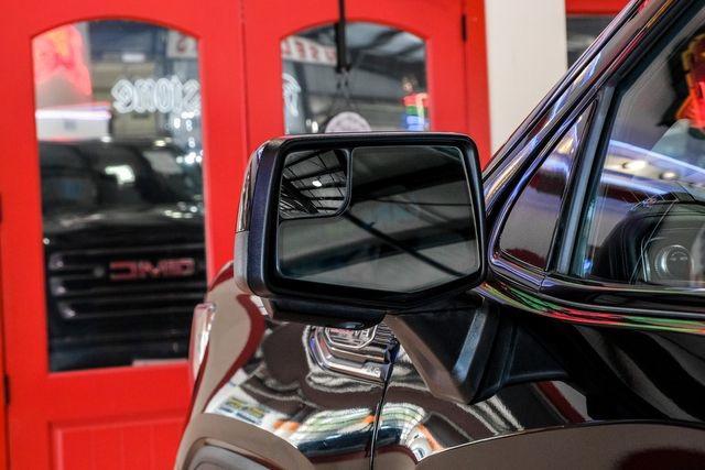 Photo of 2021 Onyx Black GMC Sierra 1500