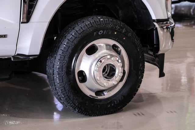 Photo of 2023 Oxford White Ford F-350